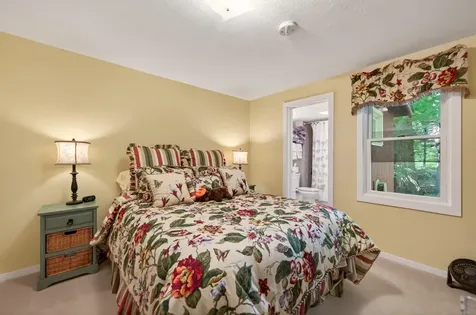 13 Sunne Village Lane Dover VT 05356