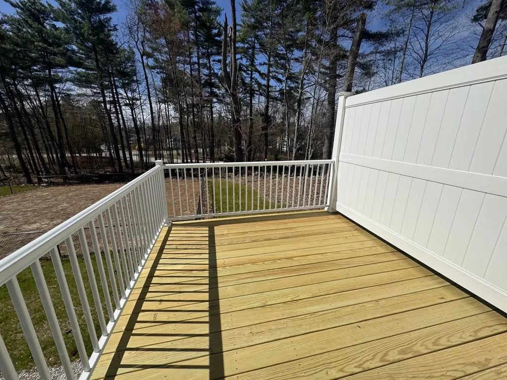 7C Dearborn Circle Goffstown NH 03045