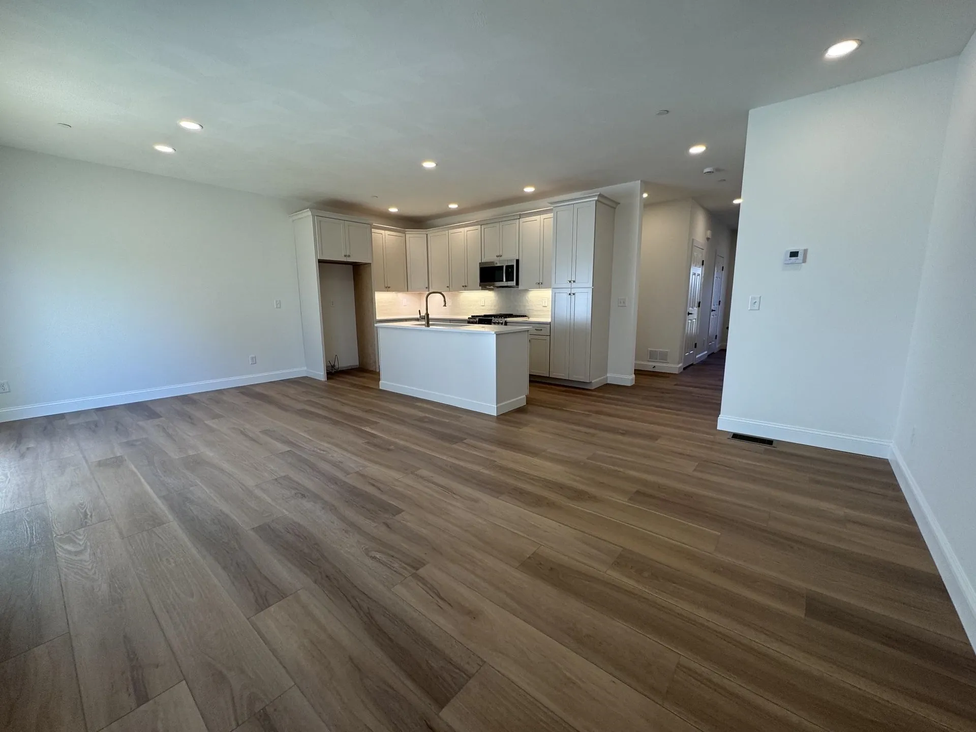 7C Dearborn Circle Goffstown NH 03045