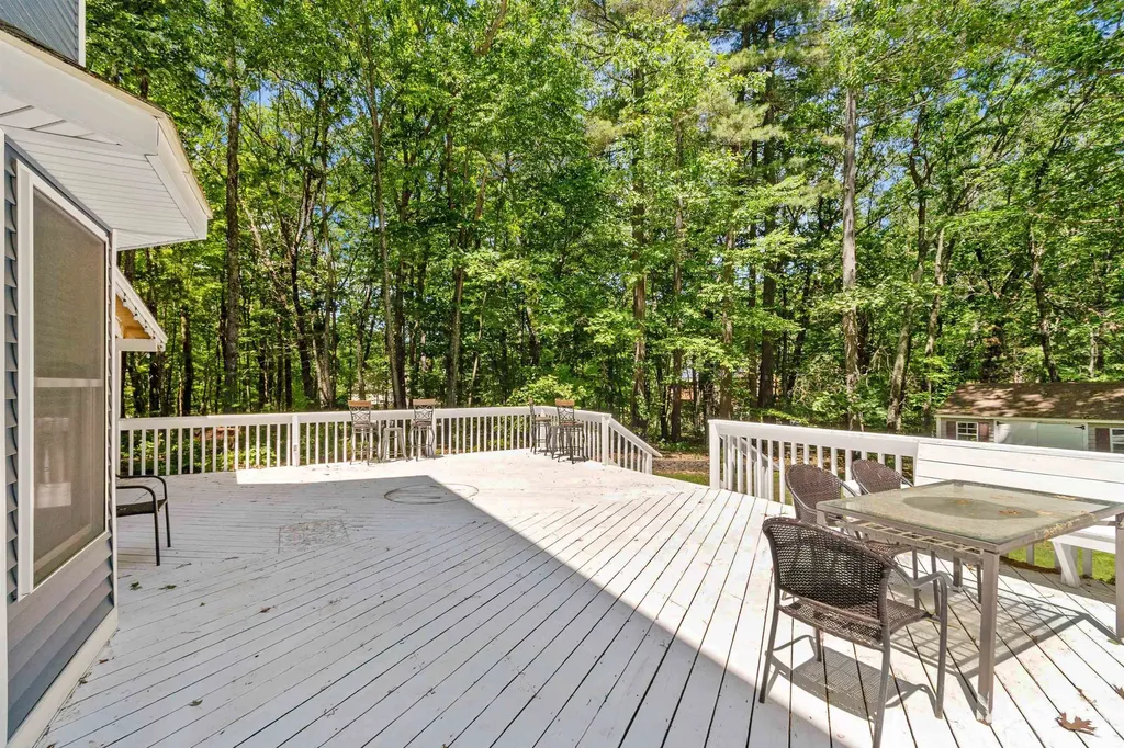 2 Dubeau Drive Derry NH 03038