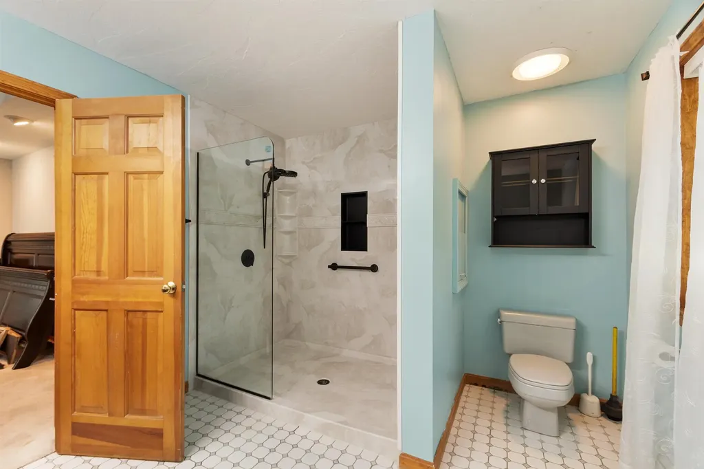 2 Dubeau Drive Derry NH 03038
