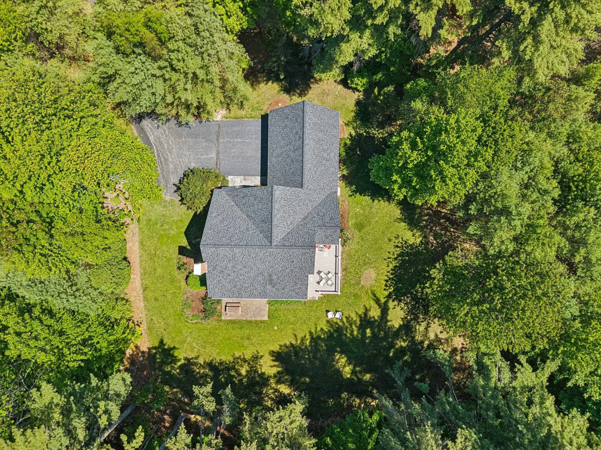 73 Pipers Point Lane Alton NH 03809