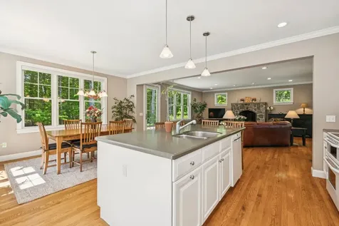 73 Pipers Point Lane Alton NH 03809