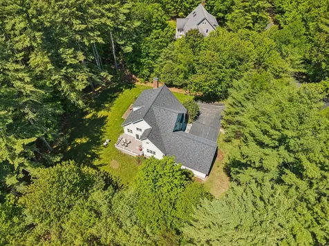 73 Pipers Point Lane Alton NH 03809