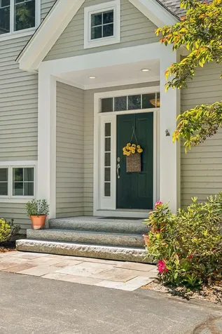 73 Pipers Point Lane Alton NH 03809