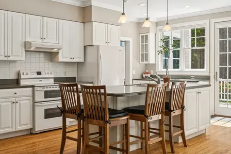 73 Pipers Point Lane Alton NH 03809
