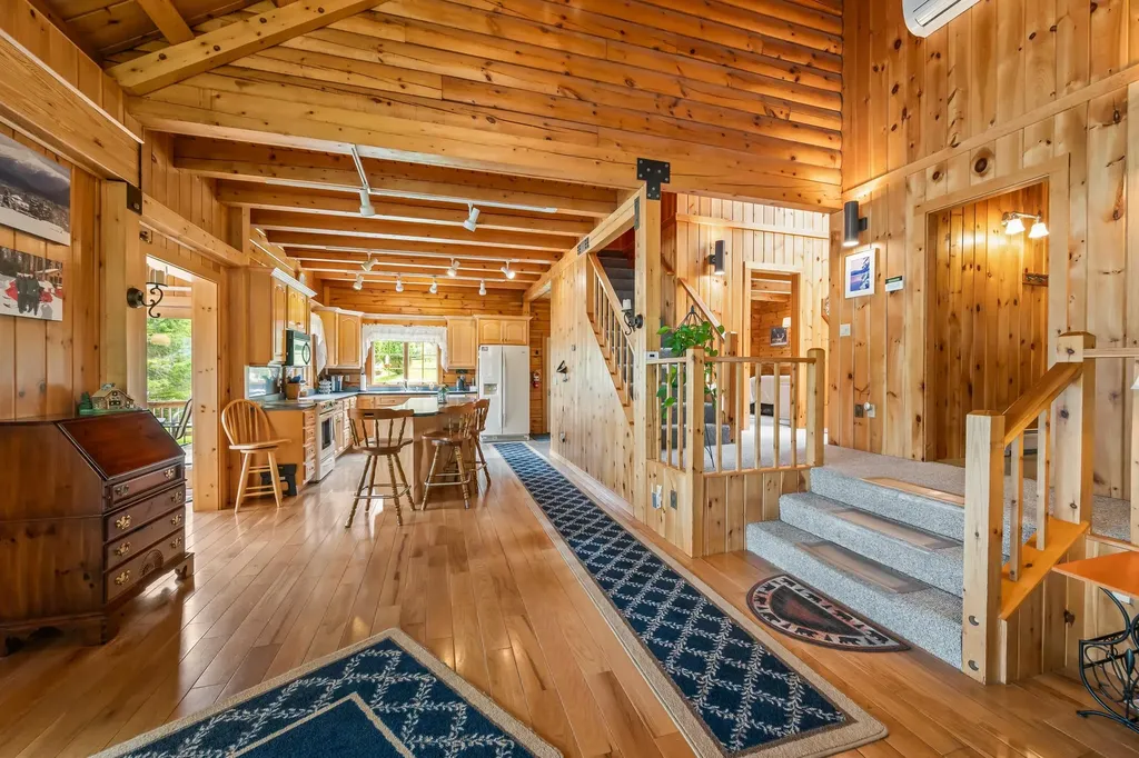 1411 Diamond Pond Road Stewartstown NH 03576