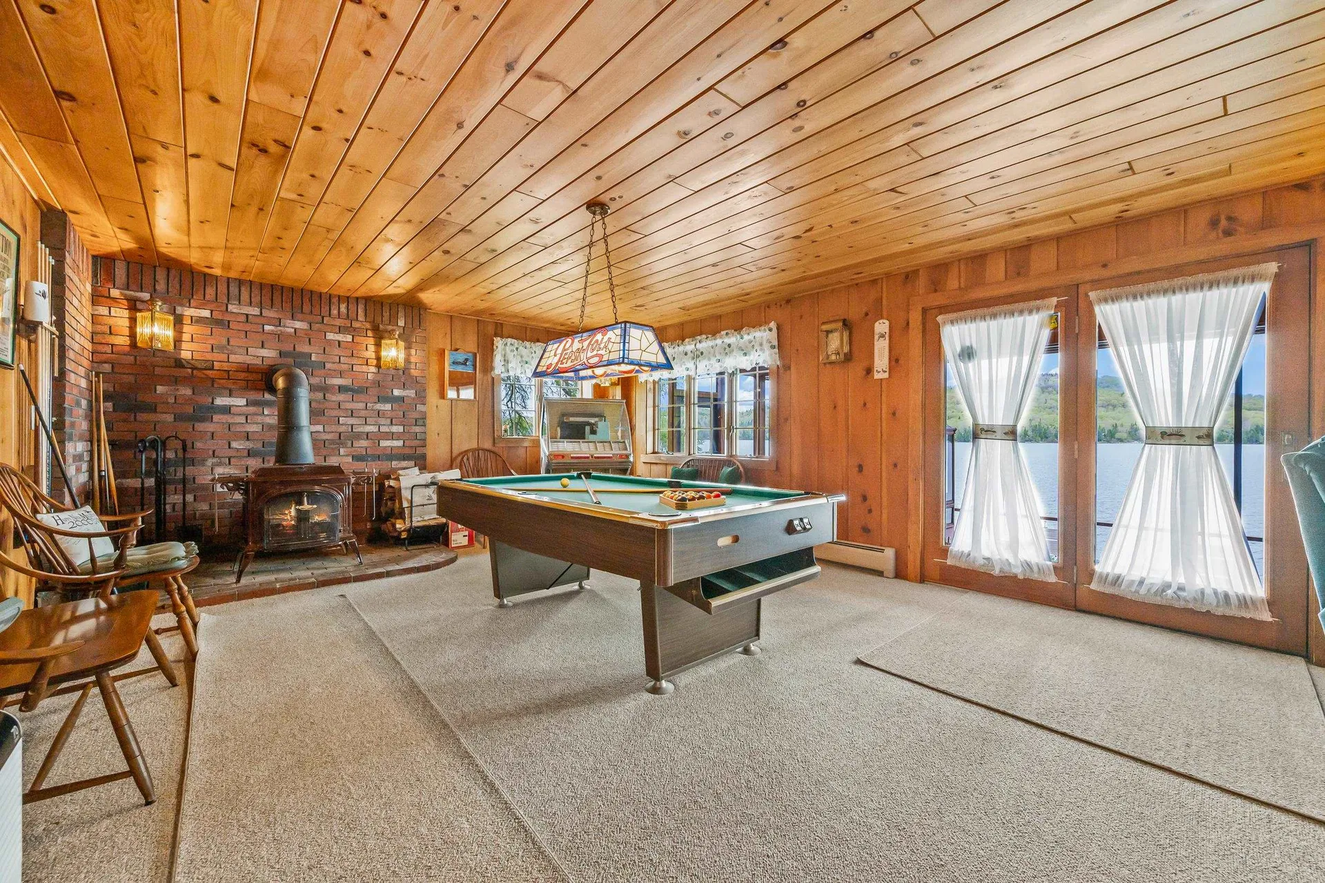 1411 Diamond Pond Road Stewartstown NH 03576
