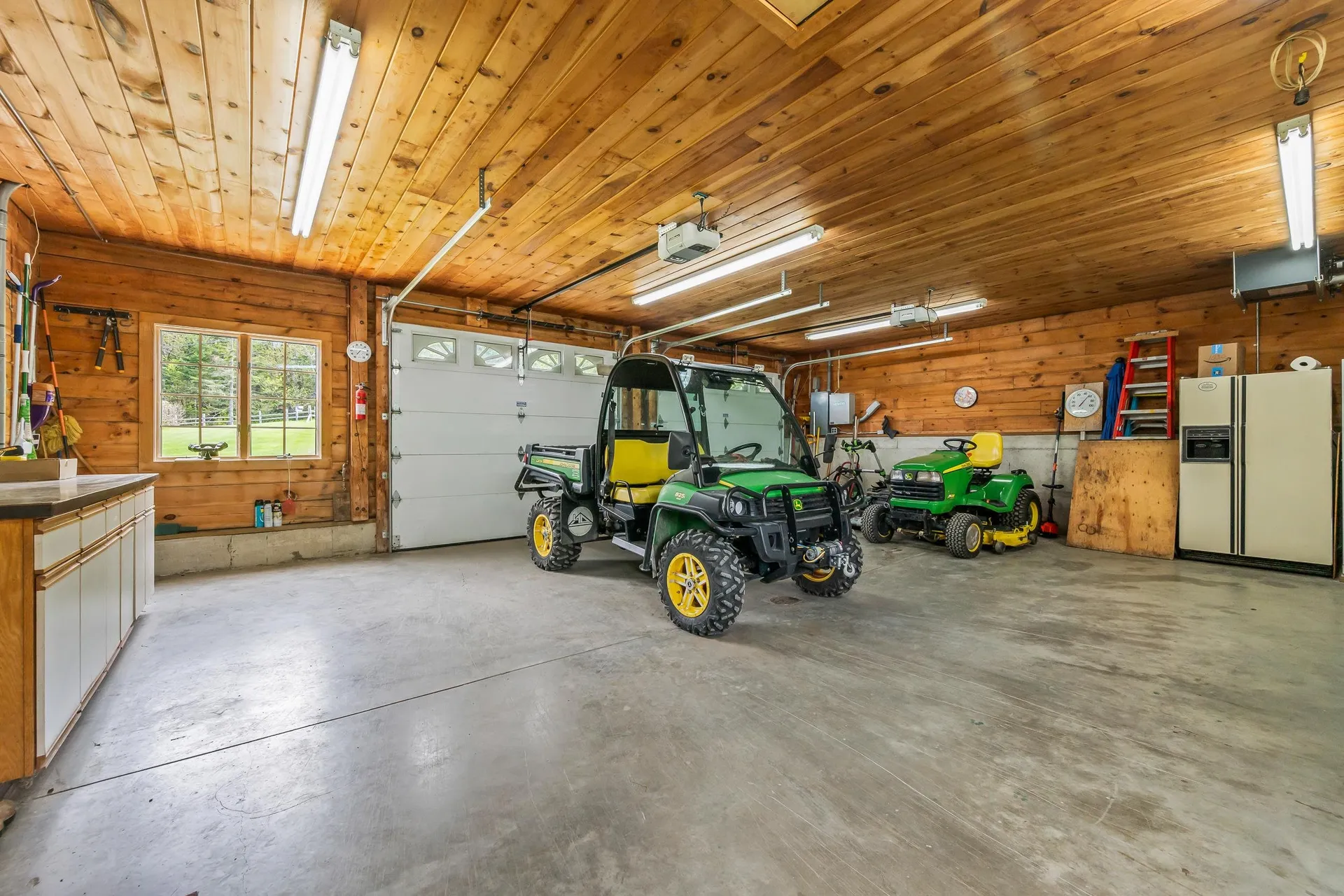 1411 Diamond Pond Road Stewartstown NH 03576