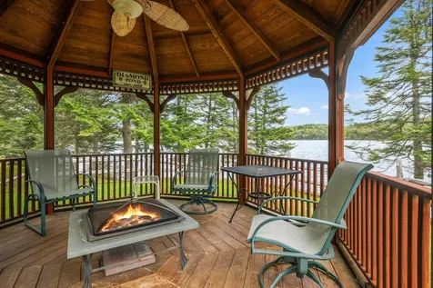 1411 Diamond Pond Road Stewartstown NH 03576