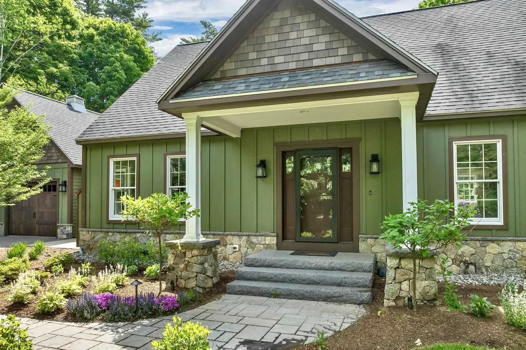 17 Bentley Road Moultonborough NH 03254