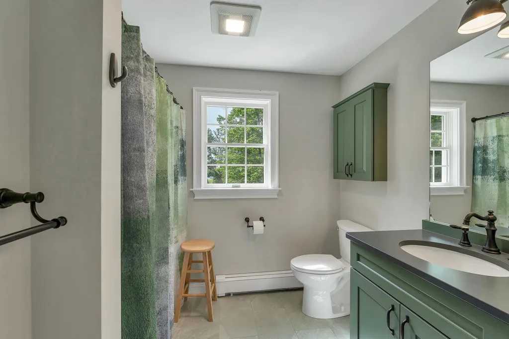 17 Bentley Road Moultonborough NH 03254
