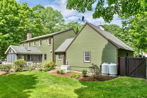 17 Bentley Road Moultonborough NH 03254