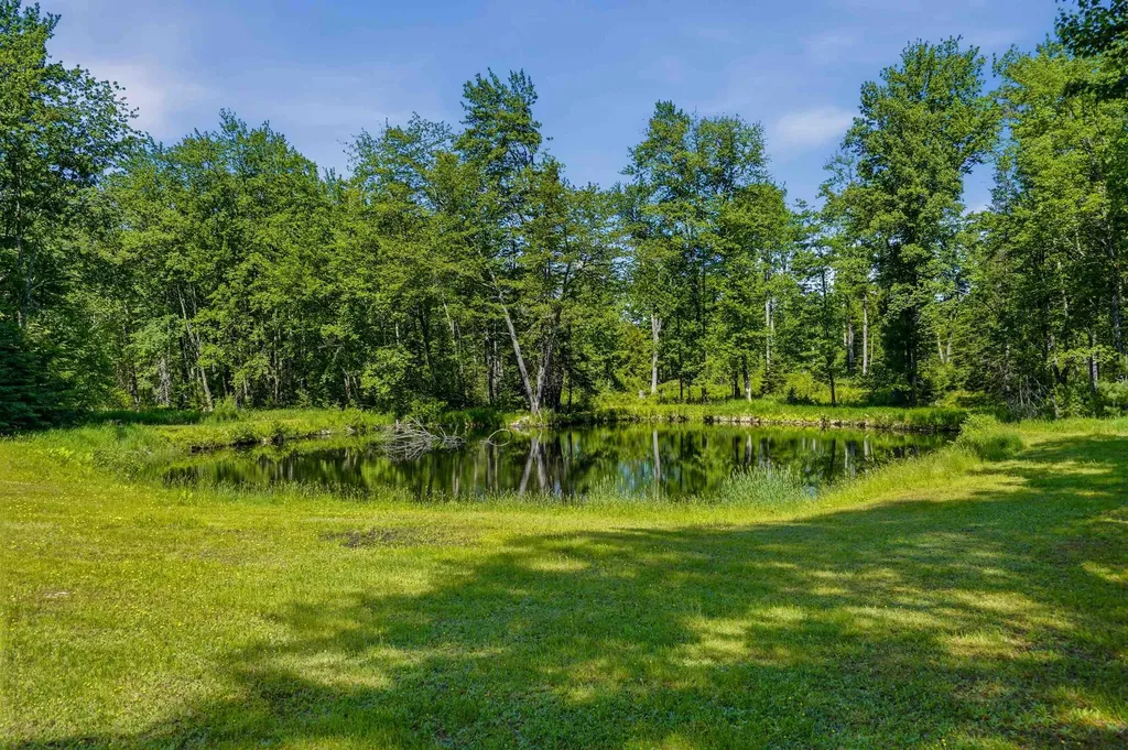 15 Tash Road New Durham NH 03855