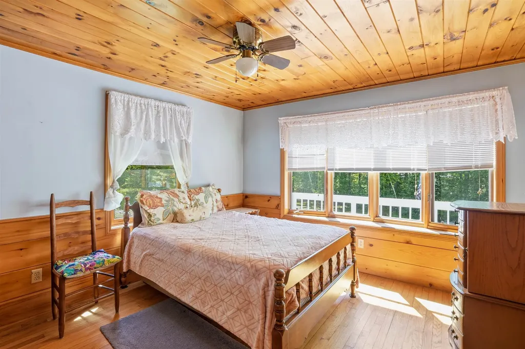 15 Tash Road New Durham NH 03855