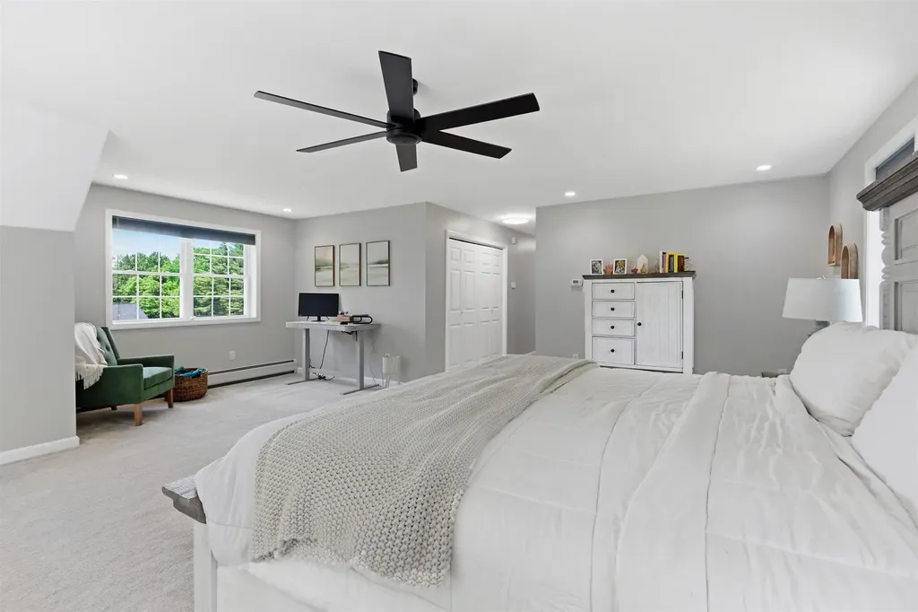 2 Chelsea Drive Bow NH 03304