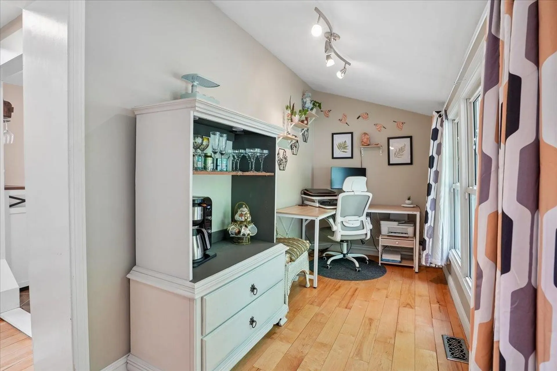 14 9th Street Nashua NH 03060