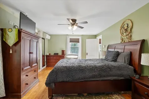 14 9th Street Nashua NH 03060