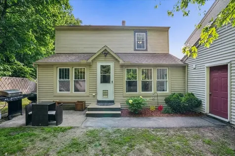 14 9th Street Nashua NH 03060