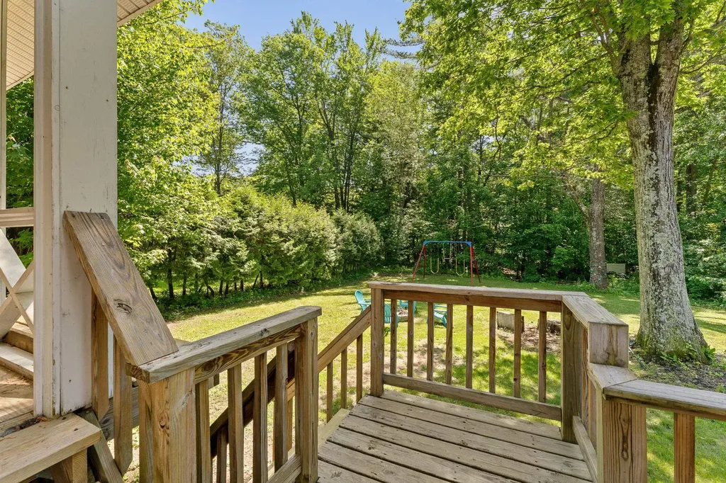 18 Valleyview Drive Essex VT 05452