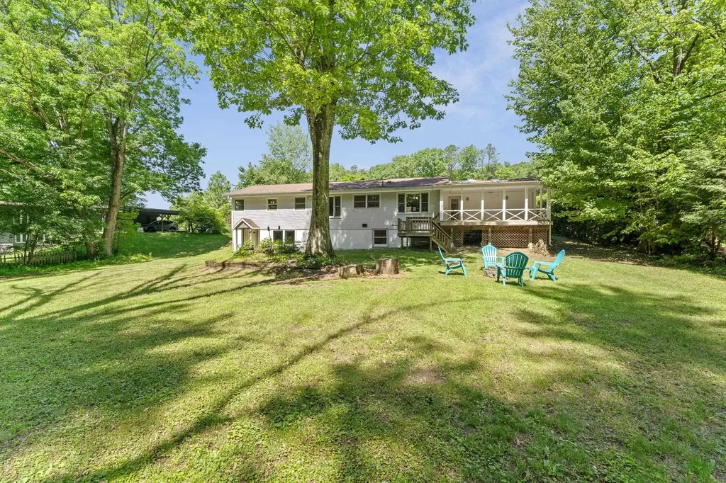 18 Valleyview Drive Essex VT 05452