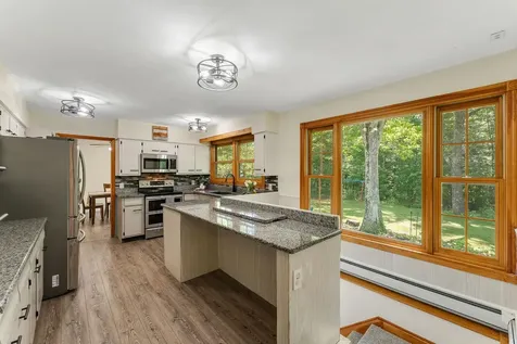 18 Valleyview Drive Essex VT 05452