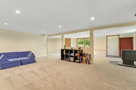 18 Valleyview Drive Essex VT 05452
