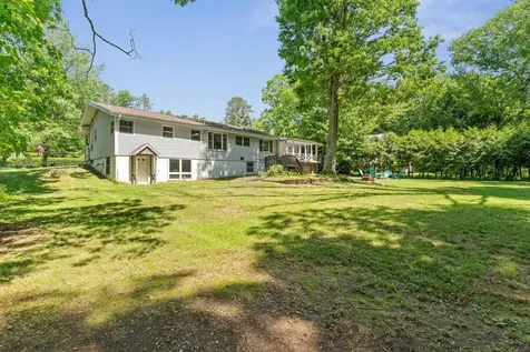 18 Valleyview Drive Essex VT 05452