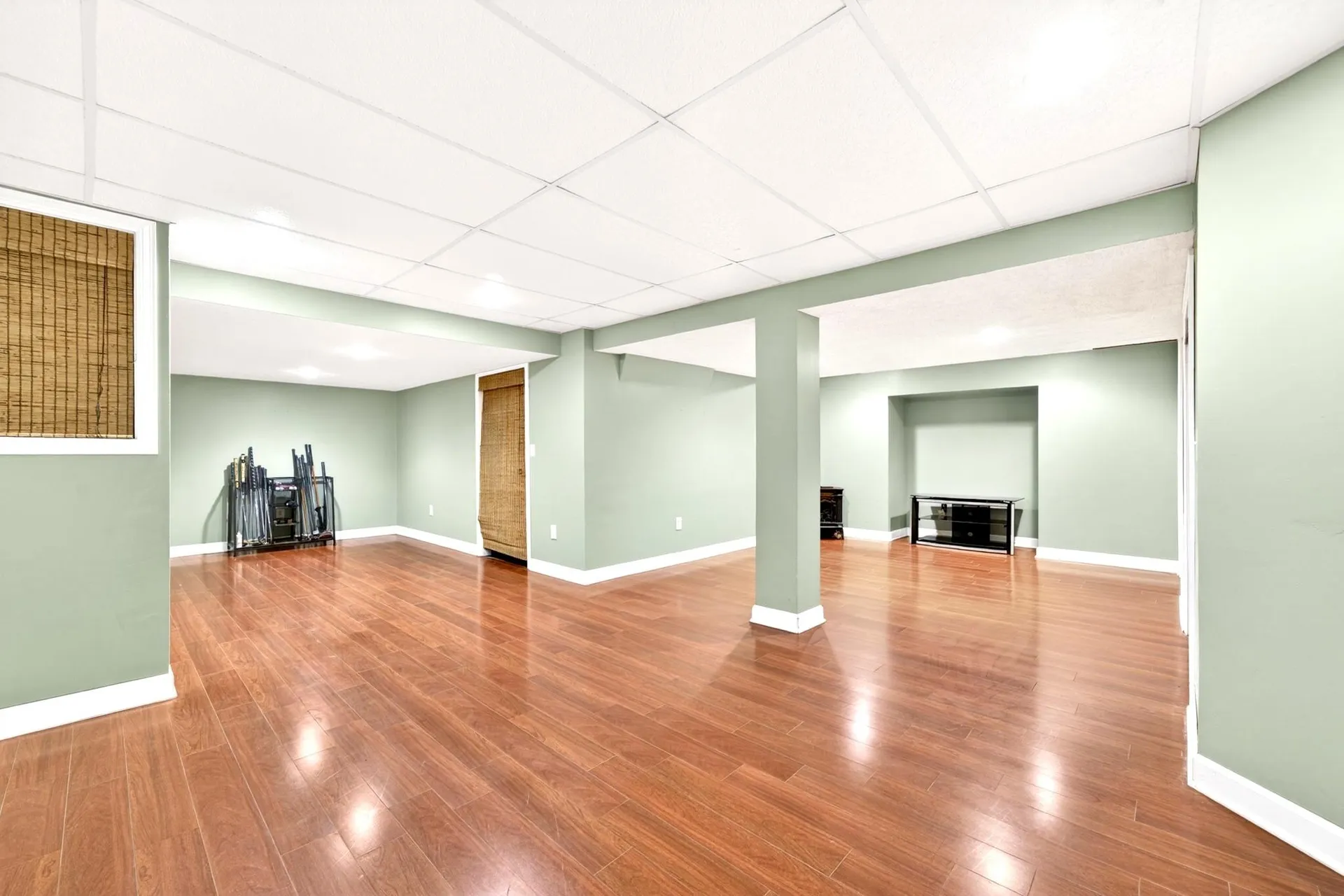 8 Sandstone Drive Nashua NH 03063