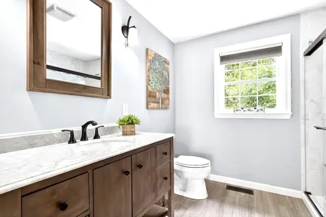 8 Sandstone Drive Nashua NH 03063