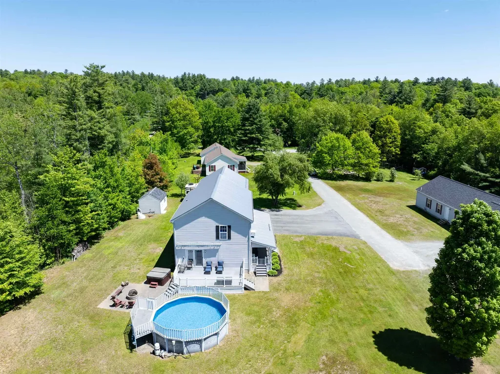 84 Pine Meadow Drive Hyde Park VT 05655