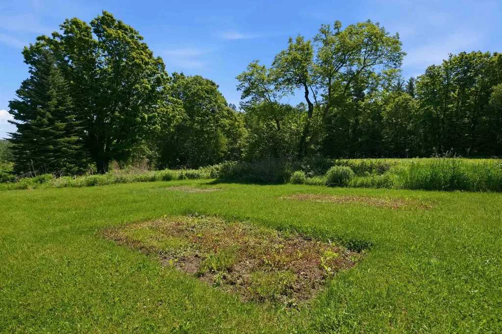 26 Sawyer Road Ossipee NH 03864