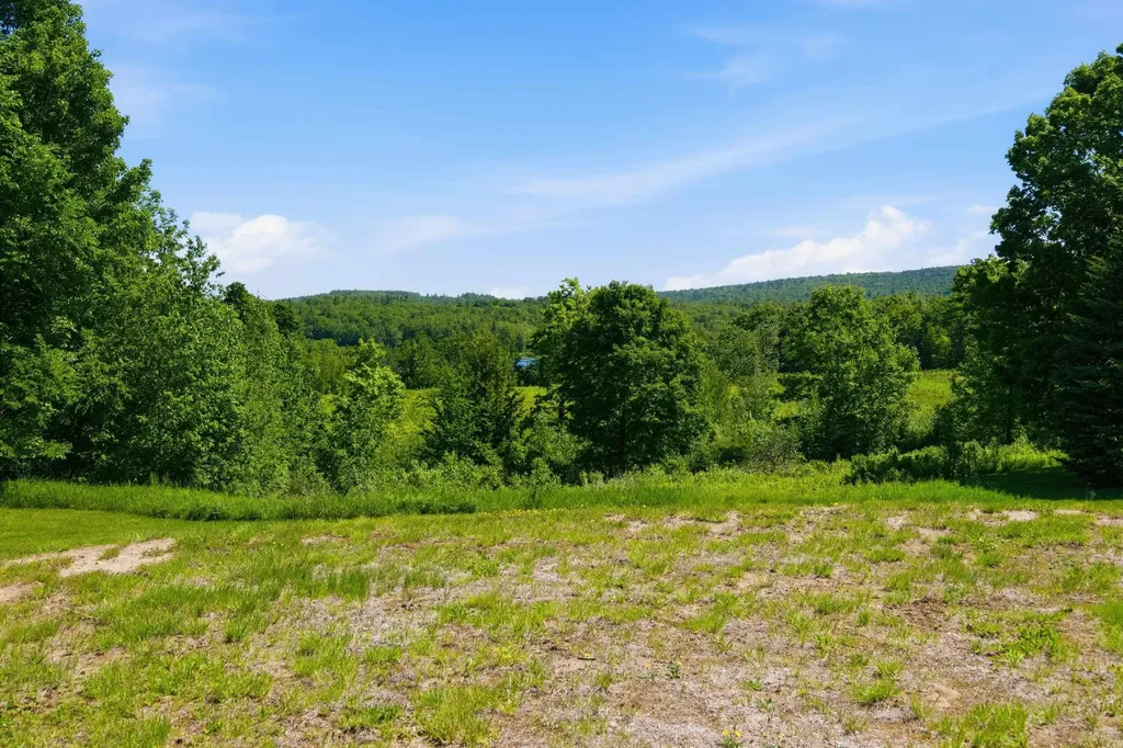 26 Sawyer Road Ossipee NH 03864