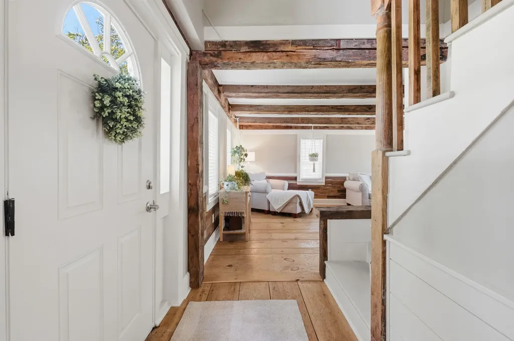 26 Sawyer Road Ossipee NH 03864