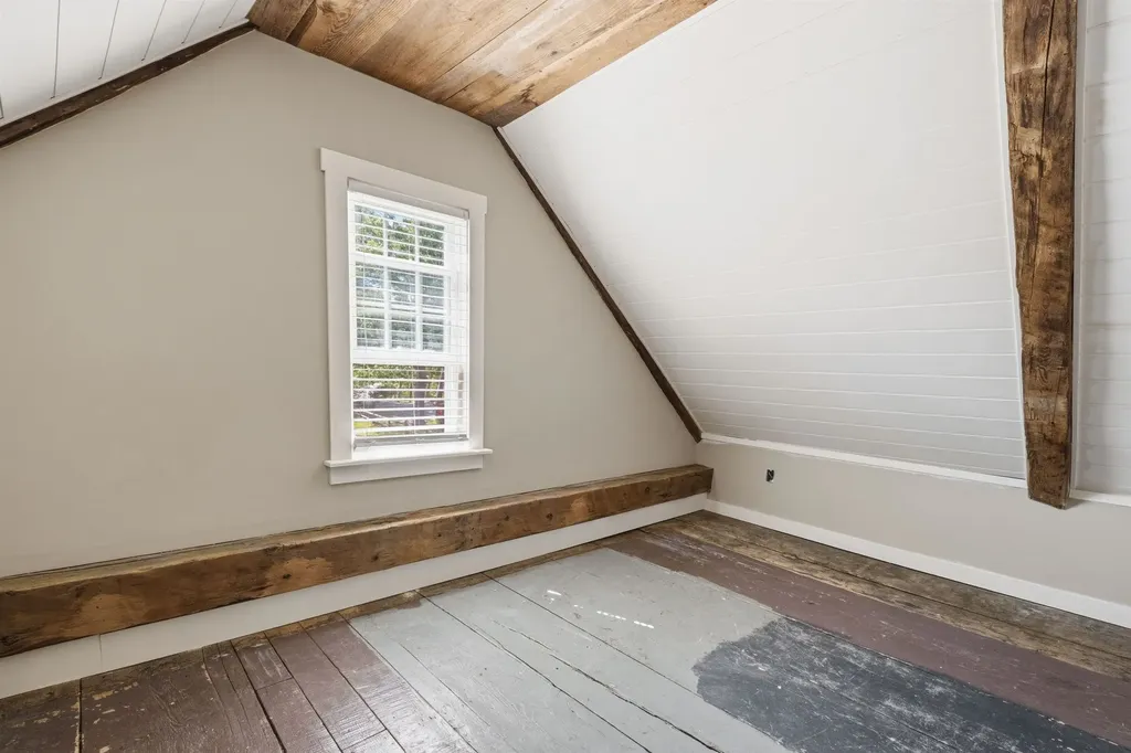 26 Sawyer Road Ossipee NH 03864