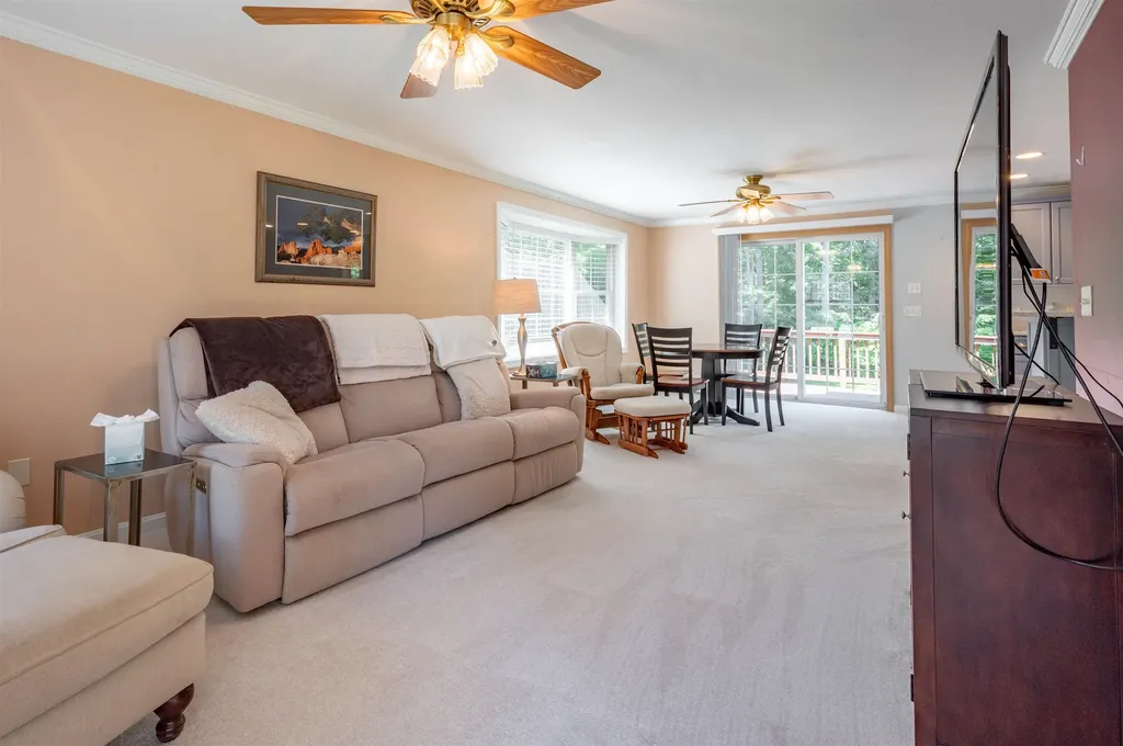 10 Golden Brook Road Windham NH 03087