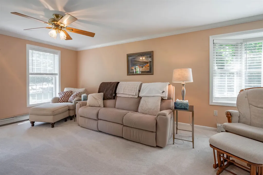 10 Golden Brook Road Windham NH 03087