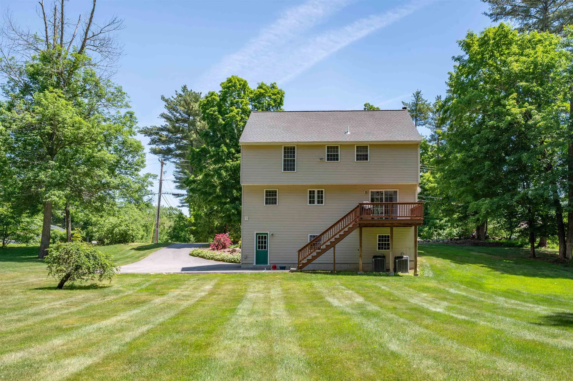 10 Golden Brook Road Windham NH 03087
