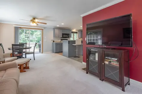 10 Golden Brook Road Windham NH 03087