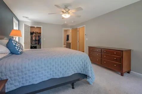 10 Golden Brook Road Windham NH 03087