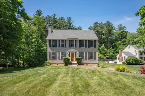 10 Golden Brook Road Windham NH 03087