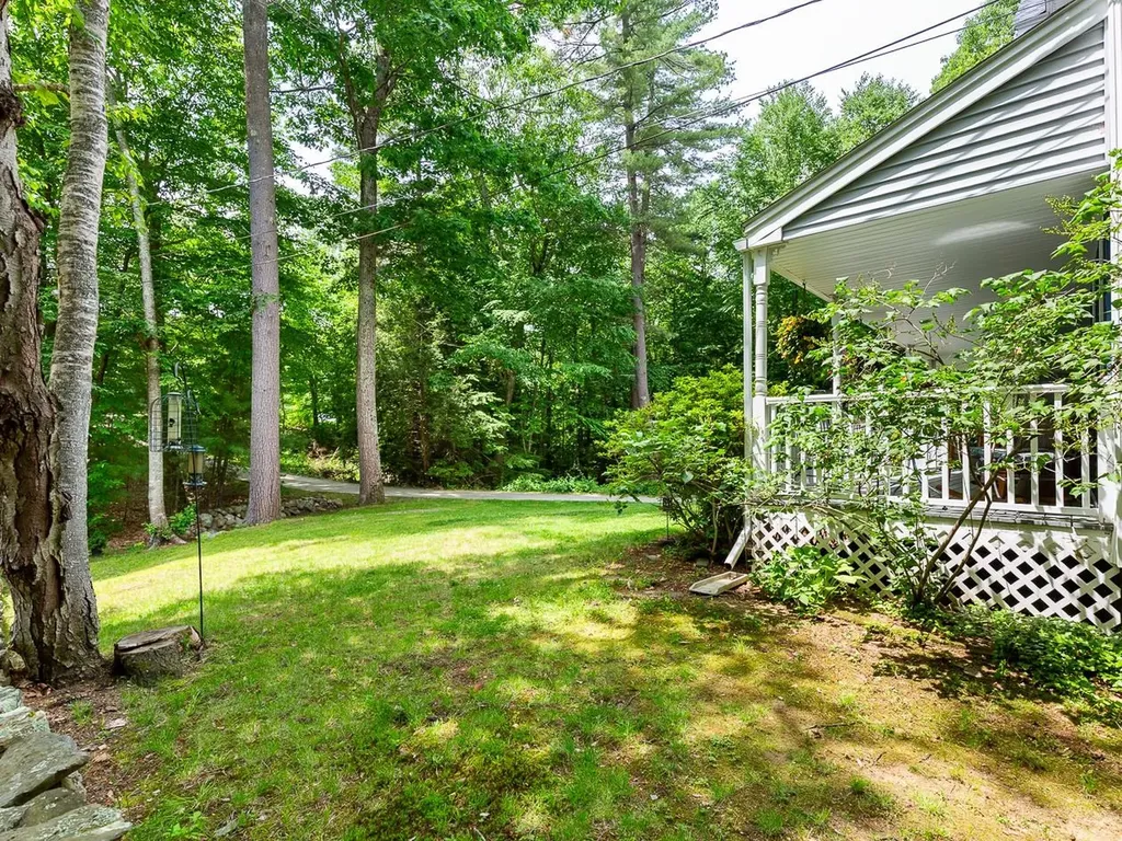 6 Tamarack Road Plaistow NH 03865