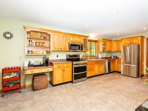 6 Tamarack Road Plaistow NH 03865