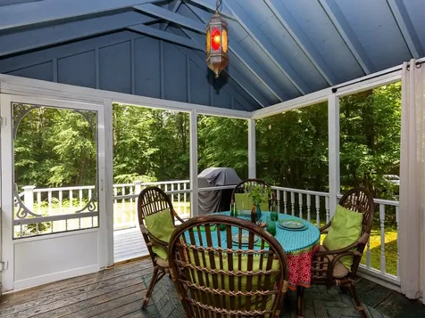 6 Tamarack Road Plaistow NH 03865