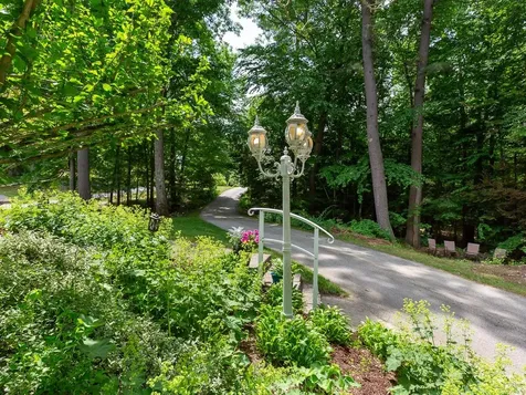 6 Tamarack Road Plaistow NH 03865