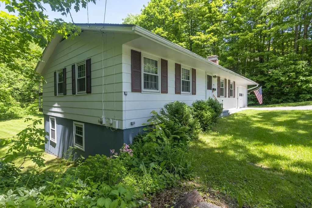 131 Slate Avenue Northfield VT 05663