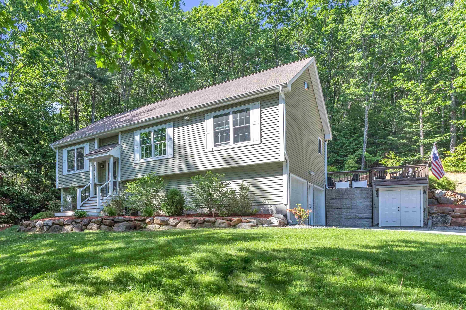18 Lafrance Road Weare NH 03281