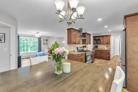 18 Lafrance Road Weare NH 03281