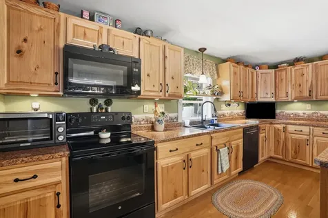51 Kilby Street Manchester NH 03103
