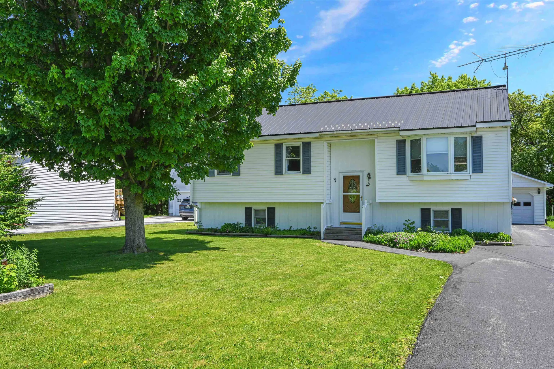 37 Adams Street St. Albans City VT 05478